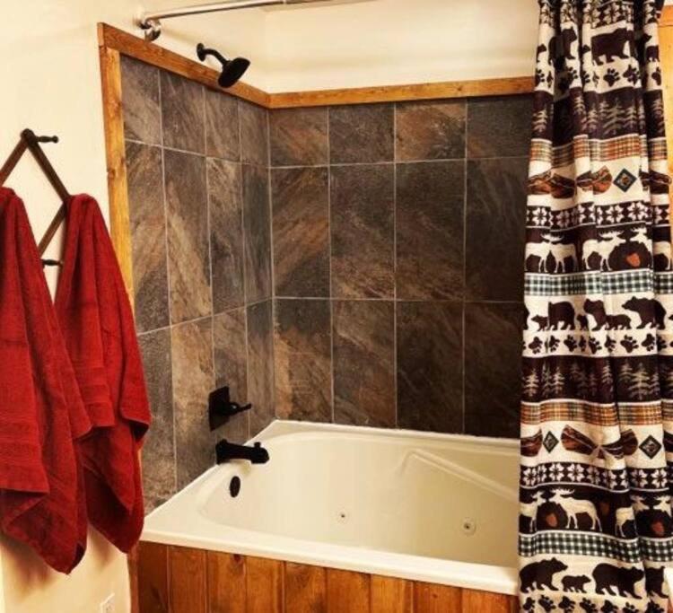 The Hideaway At Bear Mountain Log Cabins يوريكا سبرينغز المظهر الخارجي الصورة